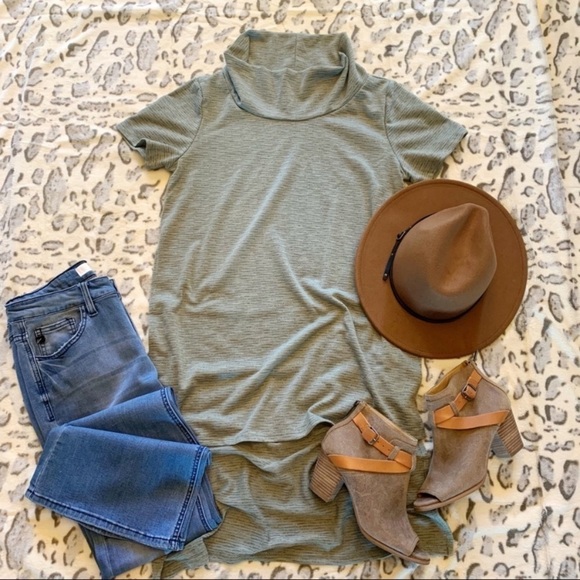 Green Mock Neck Hi/Low Knit Top - Picture 1 of 3